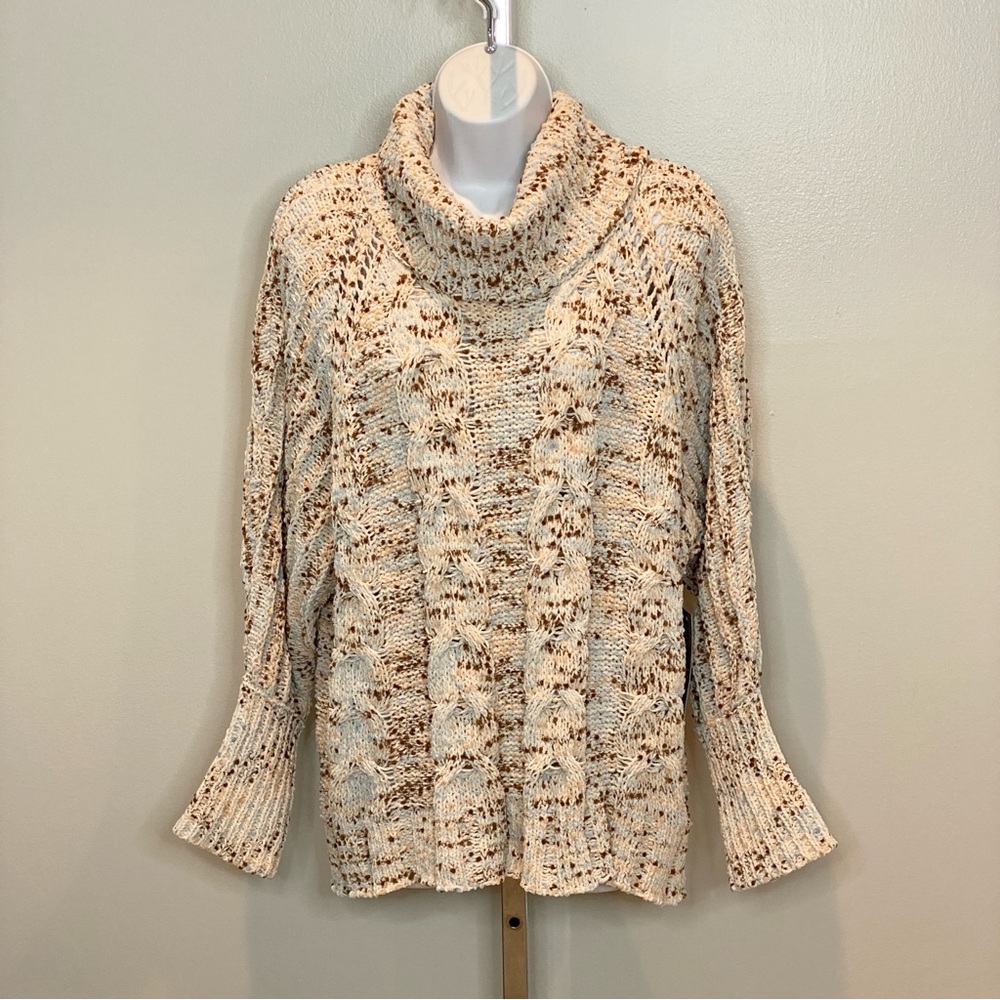 Absolutely Famous Speckled Cream Cowl Neck Women’s Sweater, XL